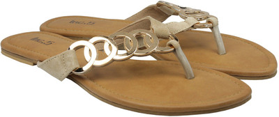 

Inc.5 Women BEIGE Flats