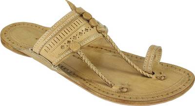 eKolhapuri Men Yellow Sandals