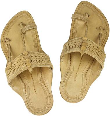 eKolhapuri Men Yellow Sandals