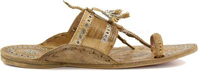 eKolhapuri Men Yellow Sandals