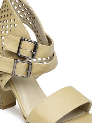 Dressberry Women Black Heels