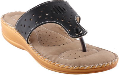 Metrogue Women Brown Flats