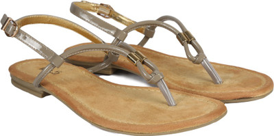 

Inc.5 Women CHIKOO Flats