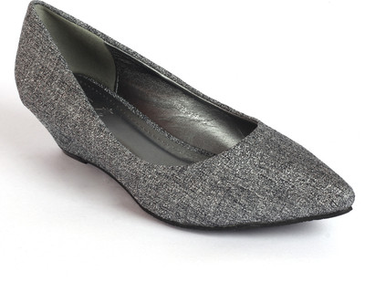 

Jade Women Grey Wedges