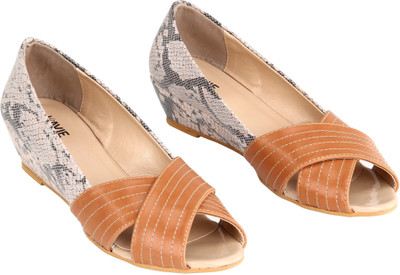 

Lavie Women TAN Wedges