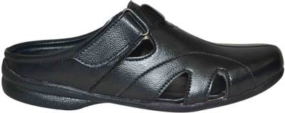 Strive Men Black Sandals
