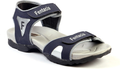 

Fentacia Men Grey Sandals
