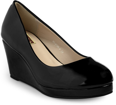 

Flat n Heels Women Black Wedges
