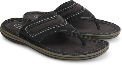 

Woodland Men Black Casual