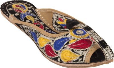 

Royal Collection Women Multi Flats