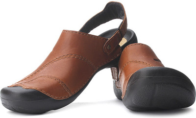 

Clarks Men Tan Leather Casual