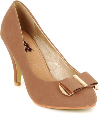 

Flat n Heels Women Brown Heels