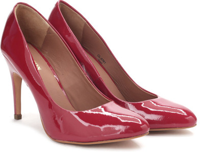 

Carlton London Women RED Heels