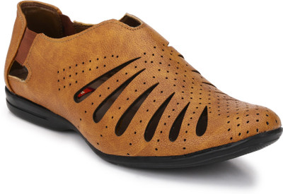 

John Karsun Men Tan Sandals
