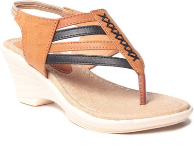 

MSC Women Beige Wedges