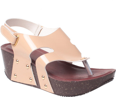 

MSC Women Cream Wedges