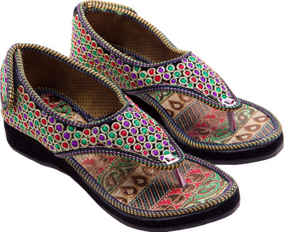 

Royal Collection Women Black Flats