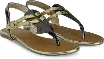 

Nell Women Black Flats