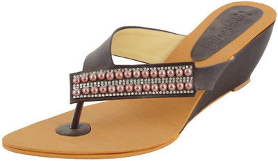 

Footgear Girls Heels(Brown