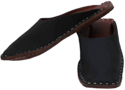 

KOLHAPURI Men BLACK Sandals