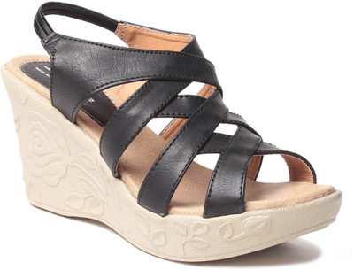 

MSC Women Black Wedges