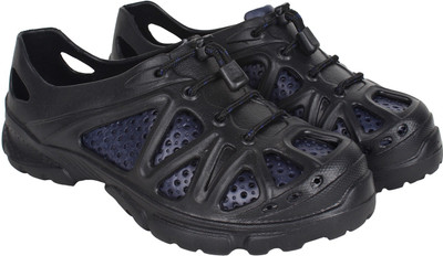

Aero Men BLACK::NAVY Sandals