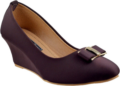 

Mega Steps Women Brown Wedges