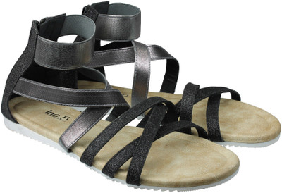 

Inc.5 Women BLACK Flats