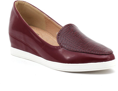 

Shuberry Women Maroon Wedges