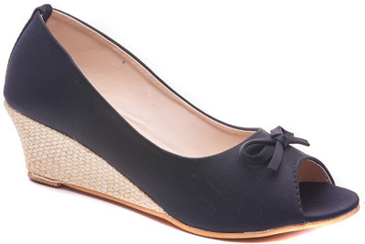 

Dolphin Miles Women Black Wedges