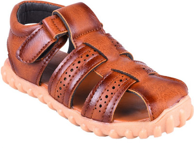 

Trilokani Boys Sports Sandals, Tan