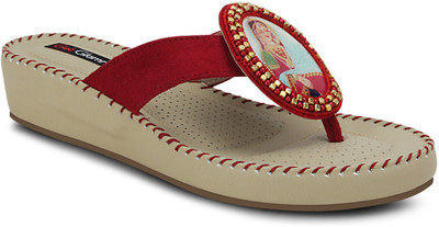 

Get Glamr Girls Wedges(Red