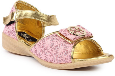 

Sindhi Footwear Girls Sports Sandals, Babypink
