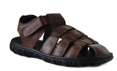

DERA Men Tan Casual