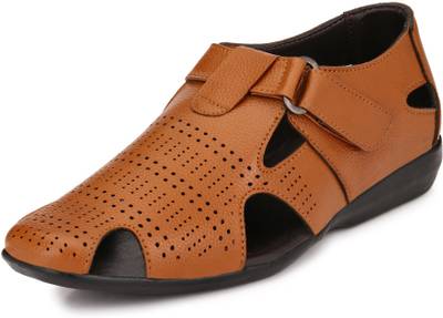 Peponi Men Beige Sandals