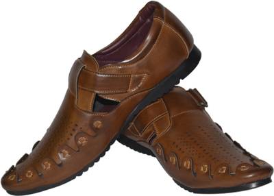 Strive Men Tan Sandals