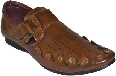 Strive Men Tan Sandals