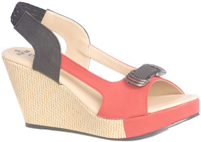 

Dolphin Miles Women Red Wedges