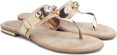 

Catwalk Women Nude Flats