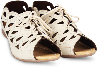 

Anand Archies Girls Flats(Beige