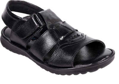 

Knoos Men BLACK Sandals