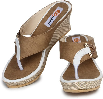 

Digni Women White Wedges