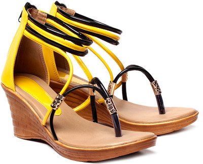 

Nell Women Yellow Wedges