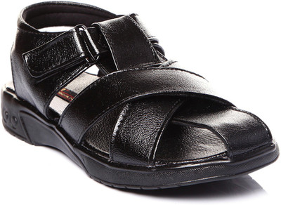 

Trilokani Boys Sports Sandals(Black