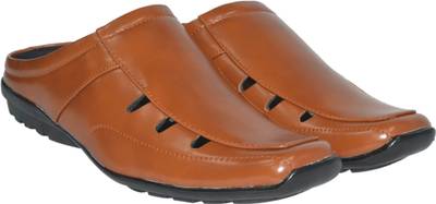 Strive Men Black Sandals