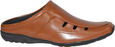Strive Men Black Sandals