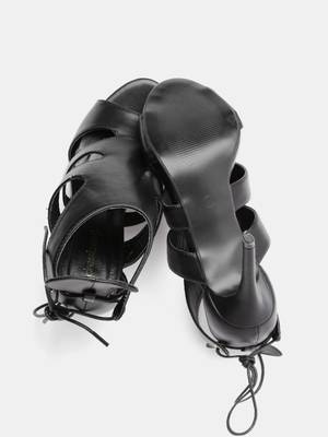 Dressberry Women Black Heels