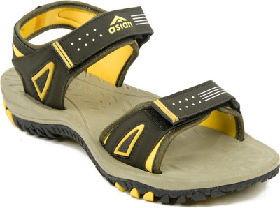 

Asian Men YELLOW Sandals
