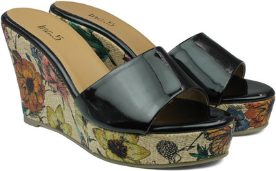 

Inc.5 Women BLACK Wedges