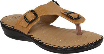 

Niremo Women beige Flats